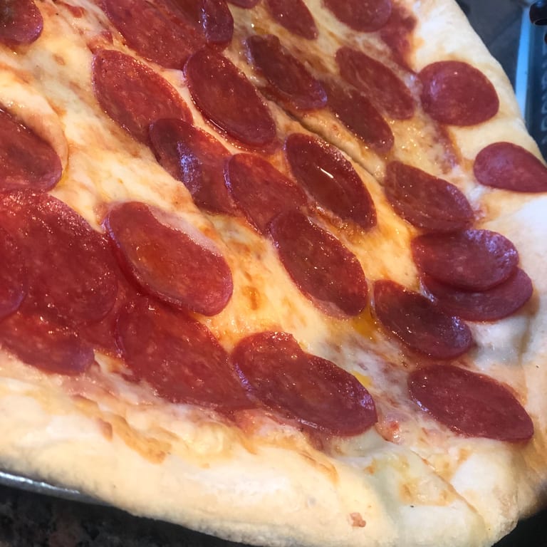Delicious Pepperoni Pizza