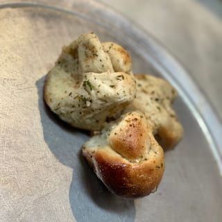 Garlic Knots